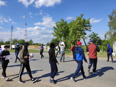 На Буковині знову протестували через перспективний план: люди перекрили дорогу