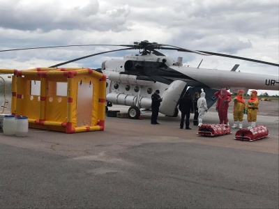 Відсьогодні на Буковині зможуть транспортувати хворих на COVID-19 санітарним вертольотом