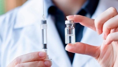 Українцям рекомендують вакцинуватися від пневмококової інфекції, щоб вберегтися від COVID-19