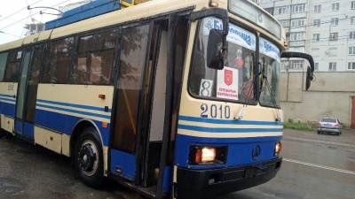 "Нема кого возити": за час карантину тролейбусне управління Чернівців отримало мільйонні збитки