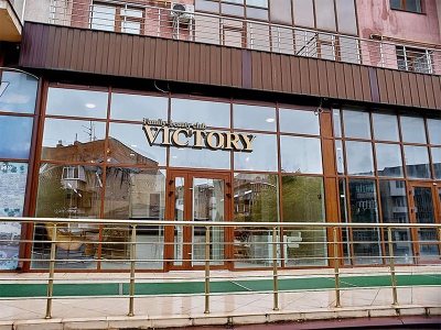 Шукаєш роботу? Стань частиною молодої команди салону краси «VICTORY» у місті Чернівці!*