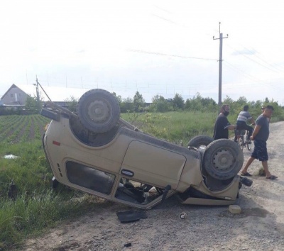 Будівництво моста у Розтоках і ДТП з потерпілими. Головні новини Буковини 8 червня