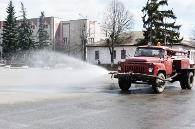 Відсьогодні на Буковині припинять дезінфекцію вулиць через COVID-19