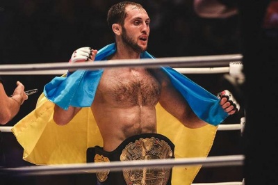 Чернівчанин зустрінеться з росіянином у турнірі UFC в Абу-Дабі