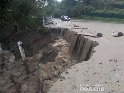 Життя у віддалених куточках Буковини та негода на Путильщині. Головні новини 13 червня