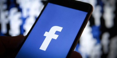 Facebook може заборонити політичну рекламу – Bloomberg