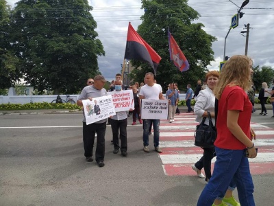 "Почуйте громаду енергетиків": представники Новодністровської ОТГ приєдналися до пікетувальників в Атаках