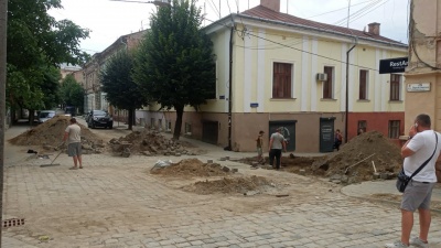 Які вулиці у Чернівцях почнуть ремонтувати наступного тижня