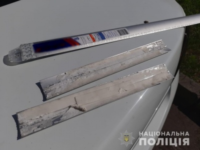 У Чернігові спеціальними накладками сімейна пара з банкоматів вкрала 250 тисяч гривень 
