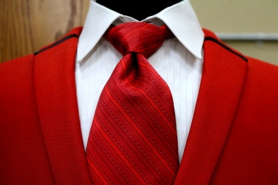 В Осачука замовили сувенірні краватки з логотипом Чернівецької області