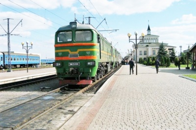 Укрзалізниця призупинила продаж квитків на потяг «Чернівці–Одеса»