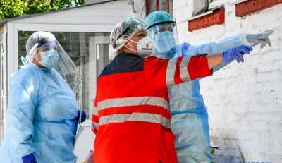 В лікарнях Буковини вже зайнято більше половини ліжок для хворих на COVID-19