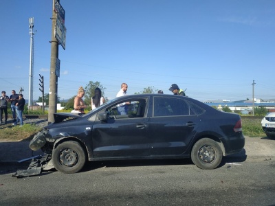 На Буковині Мерседес зіткнувся з автобусом