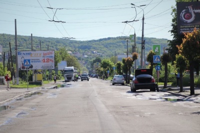 У Чернівцях оголосили міжнародний тендер з капремонту вулиці Хотинської