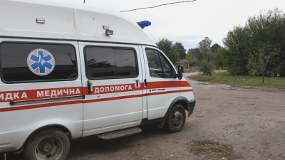 Рятував майно сусіда від пожежі: на Буковині чоловік отруївся чадним газом