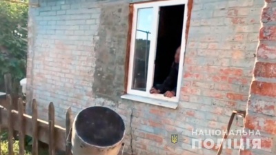 Поліцейський з Буковини врятував 10-річну дівчинку