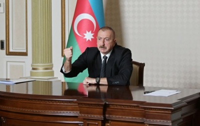"Вірменія готується до нової війни". Президент Азербайджану звинуватив Єреван у концентрації військ на кордоні