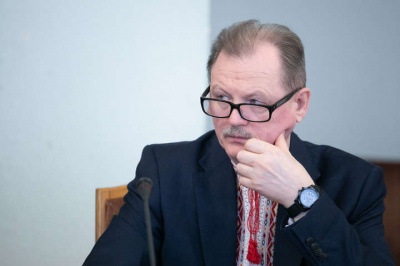 Освітній омбудсмен визнав: вчителі під час карантину працюють посилено, потрібна доплата