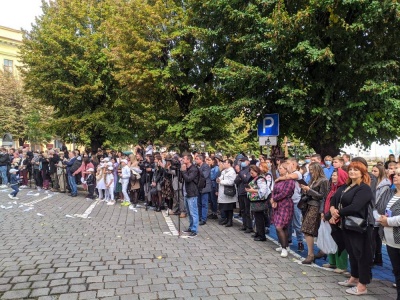 Із оркестром і театром: у Чернівцях офіційно розпочали святкування Дня міста - фото