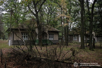 На Буковині на закинутий санаторій витрачали сотні тисяч гривень - фото