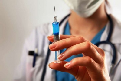 Головний санлікар закликав українців вакцинуватися від грипу, щоб уникнути поєднання з COVID-19