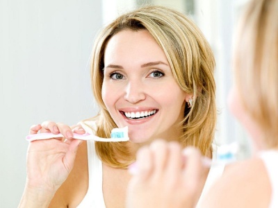 12 порад, які допоможуть зберегти здоров'я зубів