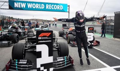 Формула-1. Хемілтон переміг на Гран-прі Португалії та побив рекорд Шумахера