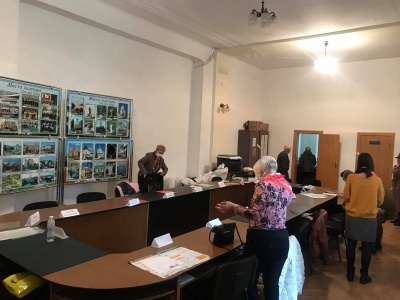 Місцеві вибори: у Чернівцях міська ТВК більше тижня не може підрахувати бюлетені