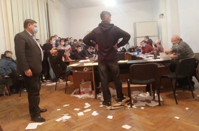 Суд відмовився скасувати результати виборів до Чернівецької міської ради