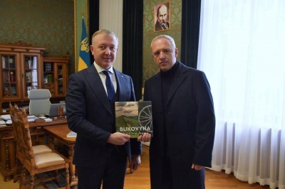 Осачук привітав Клічука з перемогою на виборах мера Чернівців