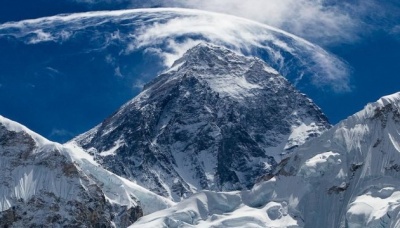 Еверест офіційно "підріс". Найвища гора світу отримала нову офіційну висоту