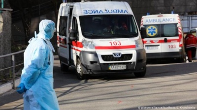 За минулу добу до лікарень Буковини через коронавірус госпіталізували 83 особи