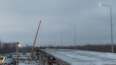 На Буковині забетонували вже десять прогонів мостової переправи у Маршинцях