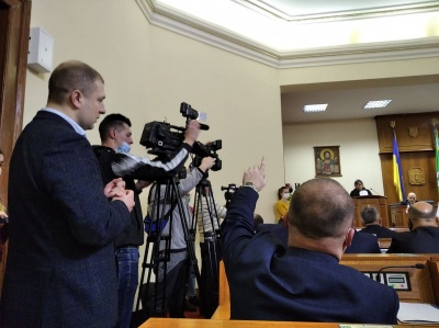 «Домовлялись на понеділок»: Яринич каже, що «Народний контроль» не знав, що сьогодні збирається Чернівецька міськрада