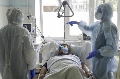 За минулу добу до лікарень Буковини через коронавірус госпіталізували 65 осіб