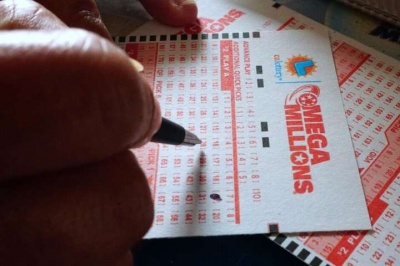 Анекдот дня: про лотерейний квиток