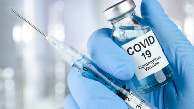 Вакцинація від коронавірусу: коли та чим щеплюватимуть українців