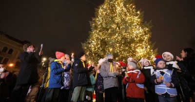 Найкрасивіша ялинка 2021 року: українці визначили найкраще новорічне дерево