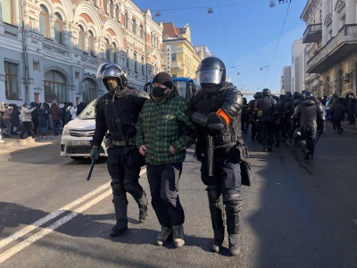 Росія піднялася на акції на підтримку Навального: вже почалися масові затримання і побиття  