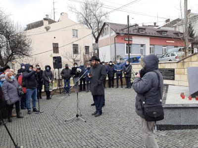 У Чернівцях вшанували пам’ять жертв Голокосту – фото