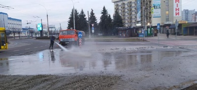 «Розкопка» на відремонтованому проспекті в Чернівцях стоятиме до весни