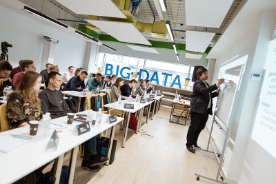 Курси з аналізу Big Data: як отримати нову спеціальність за 2 місяці*
