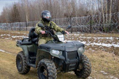 Цигарки везуть і на авто, і підводами: яка ситуація на українсько-румунському кордоні