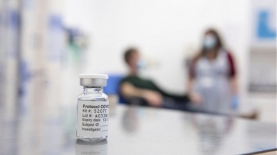 Медик розповів, коли на Буковину надійдуть перші дози вакцин