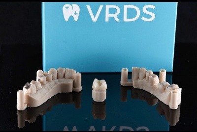 Як можна набути лікарського досвіду і автоматизувати роботу: у Чернівцях запустили круту онлайн-платформу для стоматологів і зубних техніків!*