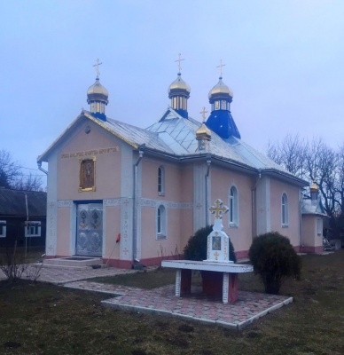 У Чернівецькій області невідомі намагались пограбувати дві церкви – фото