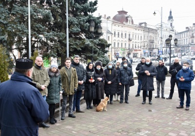 Віддав своє життя за свободу: у Чернівцях вшанували Героя Небесної Сотні