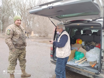 «Звідти стріляють, ми відповідаємо»: чернівецький волонтер розповів про ситуацію на Донбасі