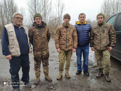 «Звідти стріляють, ми відповідаємо»: чернівецький волонтер розповів про ситуацію на Донбасі