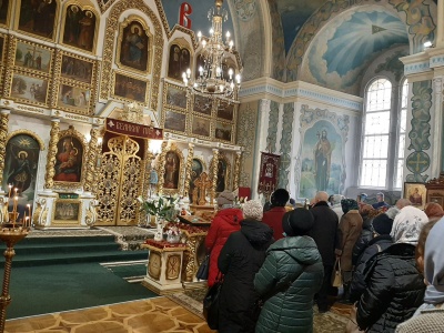 Як у «червоних» Чернівцях святкують свято Благовіщення – фото